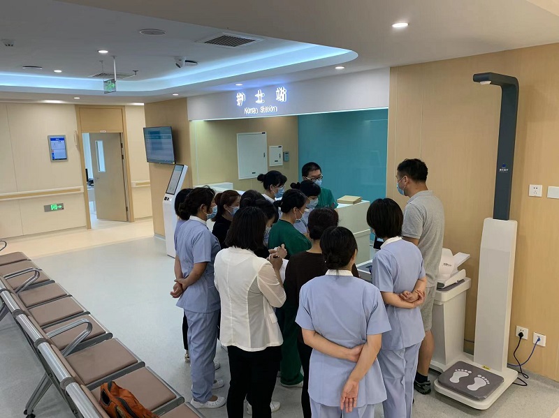 　　體檢太麻煩?健康智能體檢一體機，讓健康來的更輕松！